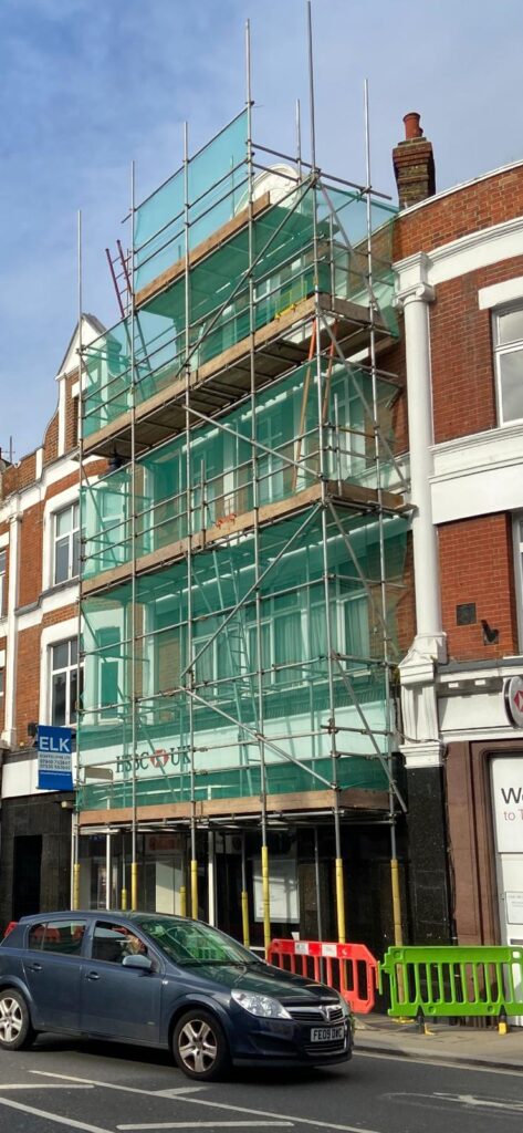 High street Twickenham Tw1