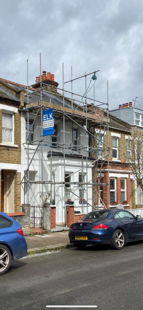 Balvernie Grove Sw18